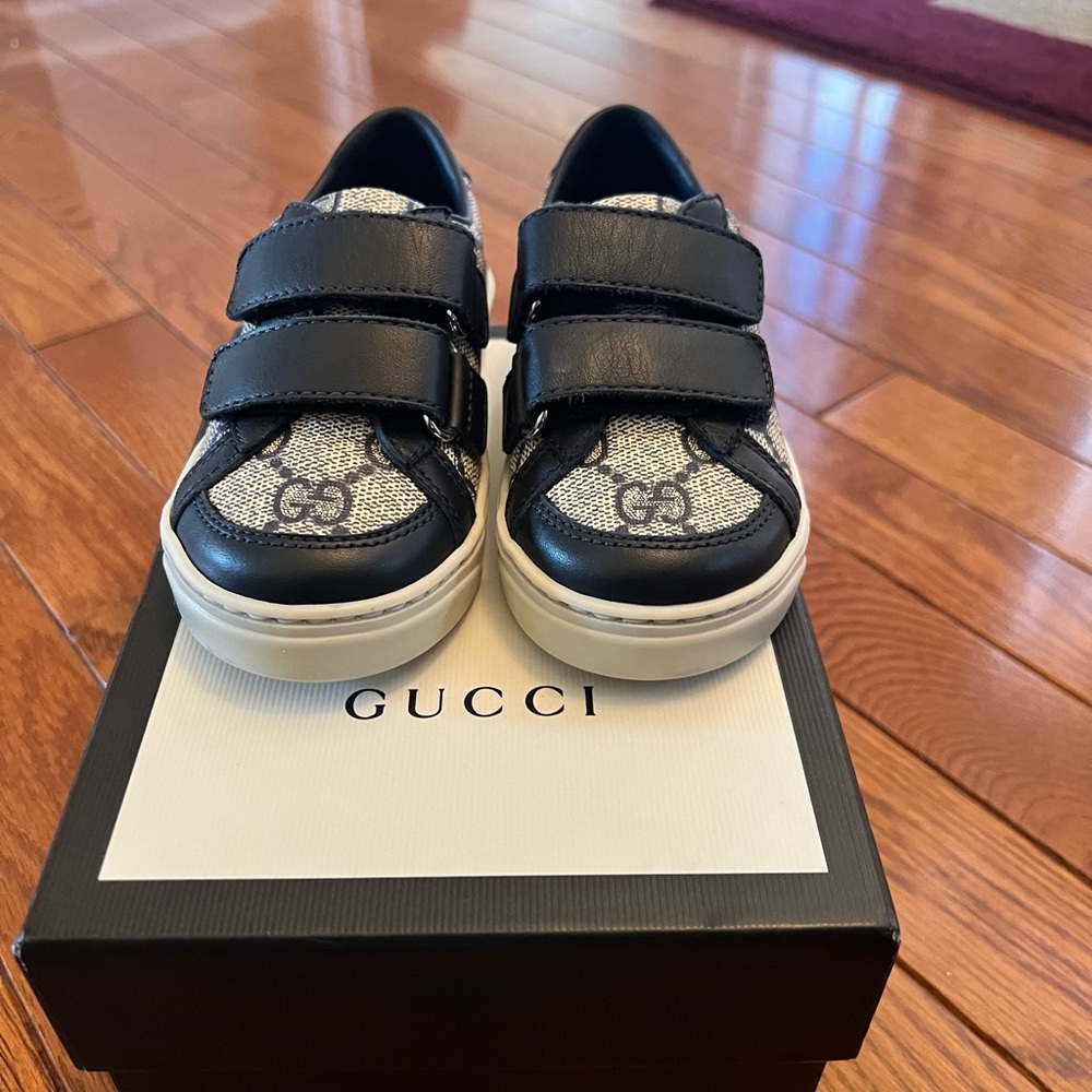 Gucci Sneakers